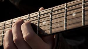 guitar-1180744 1920