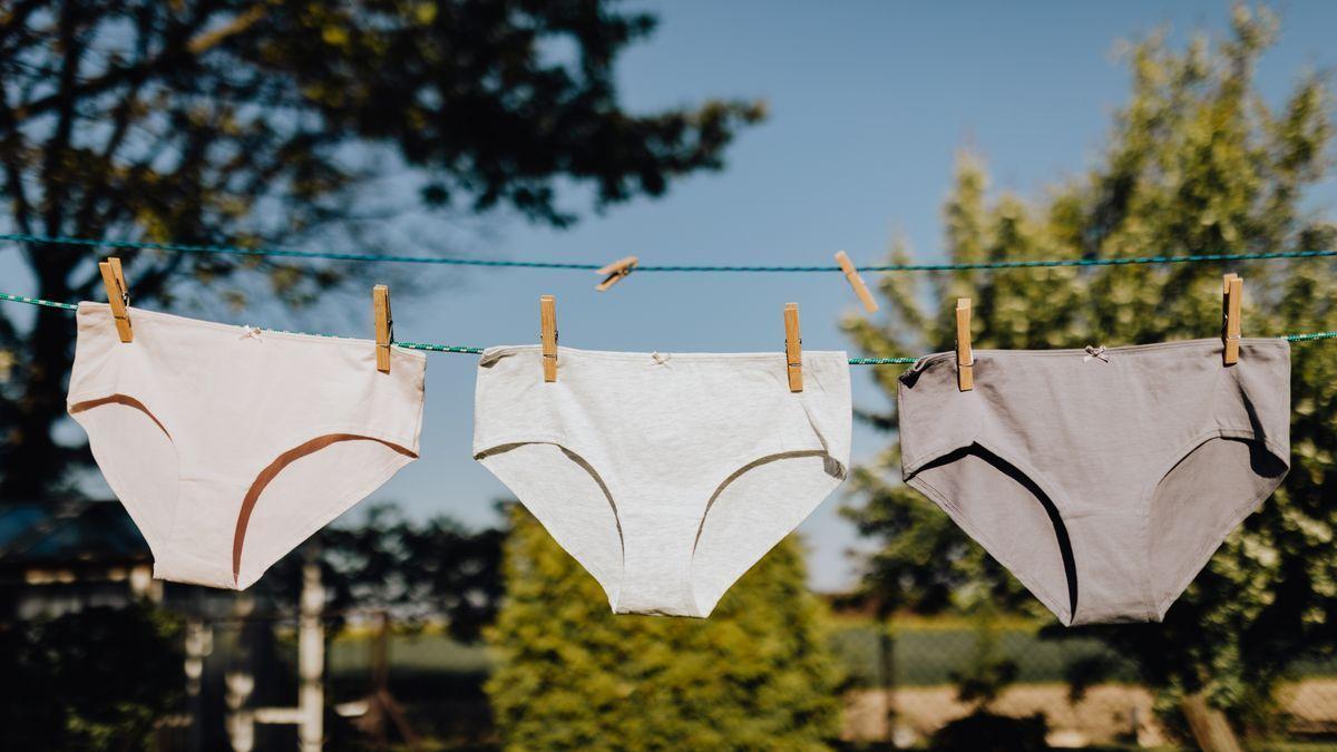 El producto de Mercadona que blanquea la ropa y elimina las manchas amarillas