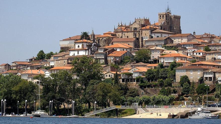 Estos son los dos únicos pueblos de Galicia que tienen catedral y que no son capital de provincia