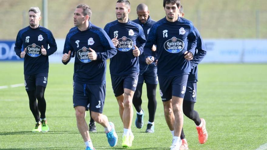 Sidnei, Andone y Arribas, en un entrenamiento.