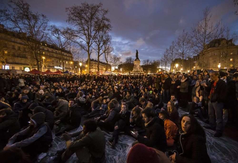 El moviment ''La Nuit Debout'' segueix la protesta