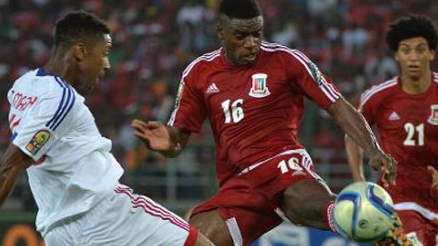 Sipo jugando con Guinea Ecuatorial.