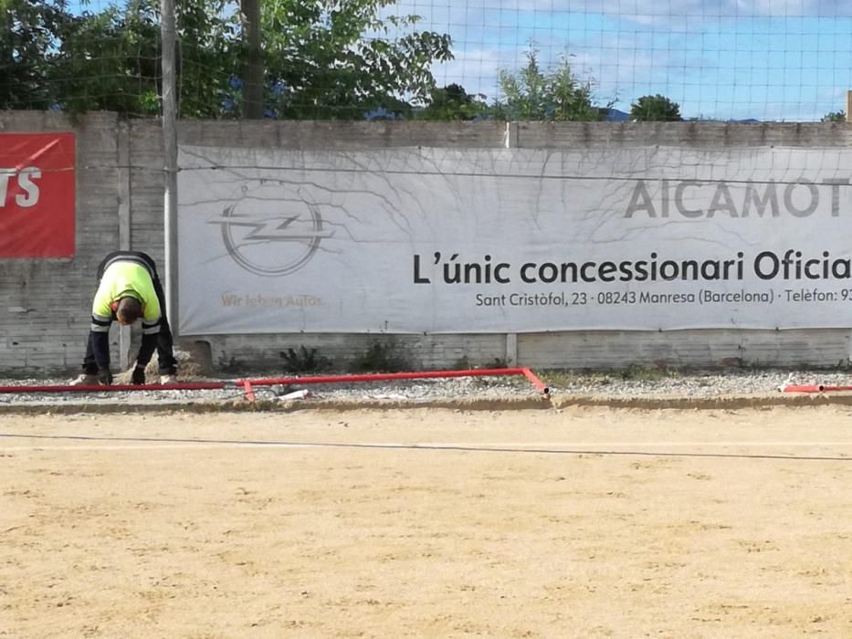 Comencen les obres al camp de futbol de la Pirinaica