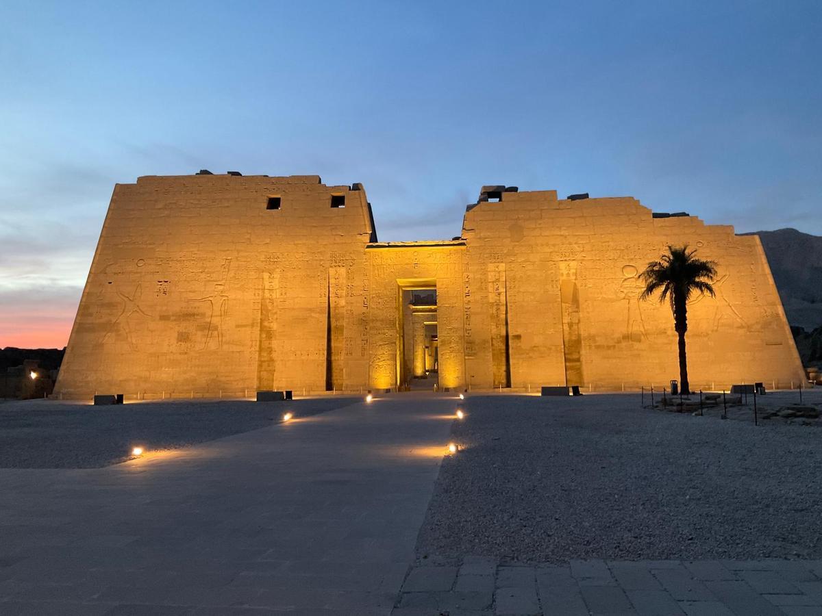 El templo de Medinet Habou, en Luxor.