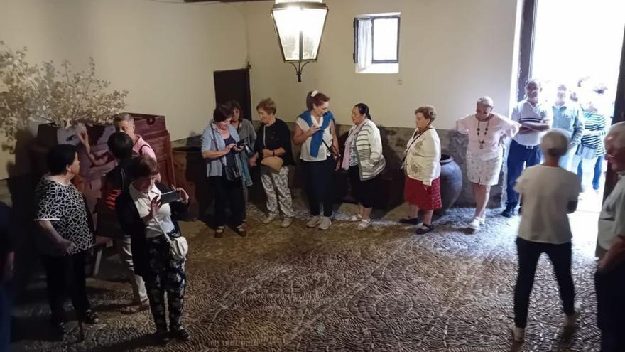 Las casas solariegas de La Iglesuela del Cid atraen a cerca de 150 visitantes