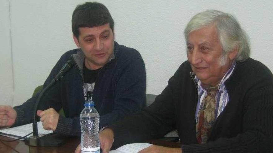 José Ignacio Primo y Cándido Ruiz presentan el libro.