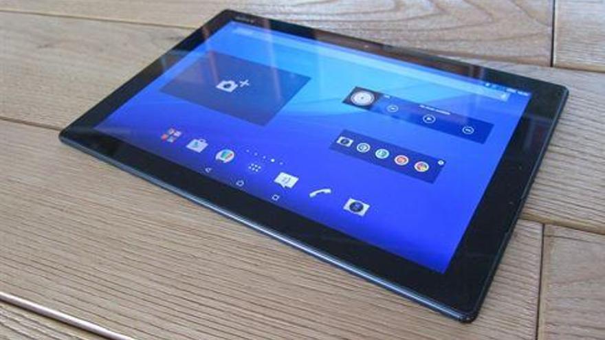 Sony Xperia Z4 Tablet.