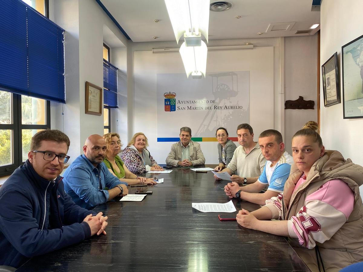 Reunión de los ediles de PSOE e IU.