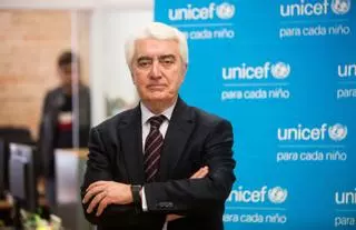 Gustavo Suárez-Pertierra, presidente de Unicef-España, imparte hoy una conferencia en el Club LA NUEVA ESPAÑA: "Uno de cada tres niños vive en España en riesgo de pobreza"
