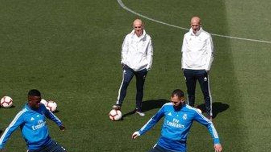 Zidane: &quot;Ha sido un año complicado, mejor que se acabe&quot;