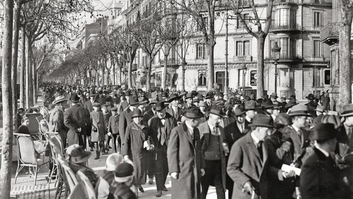 El passeig de Gràcia celebra dos segles d’or