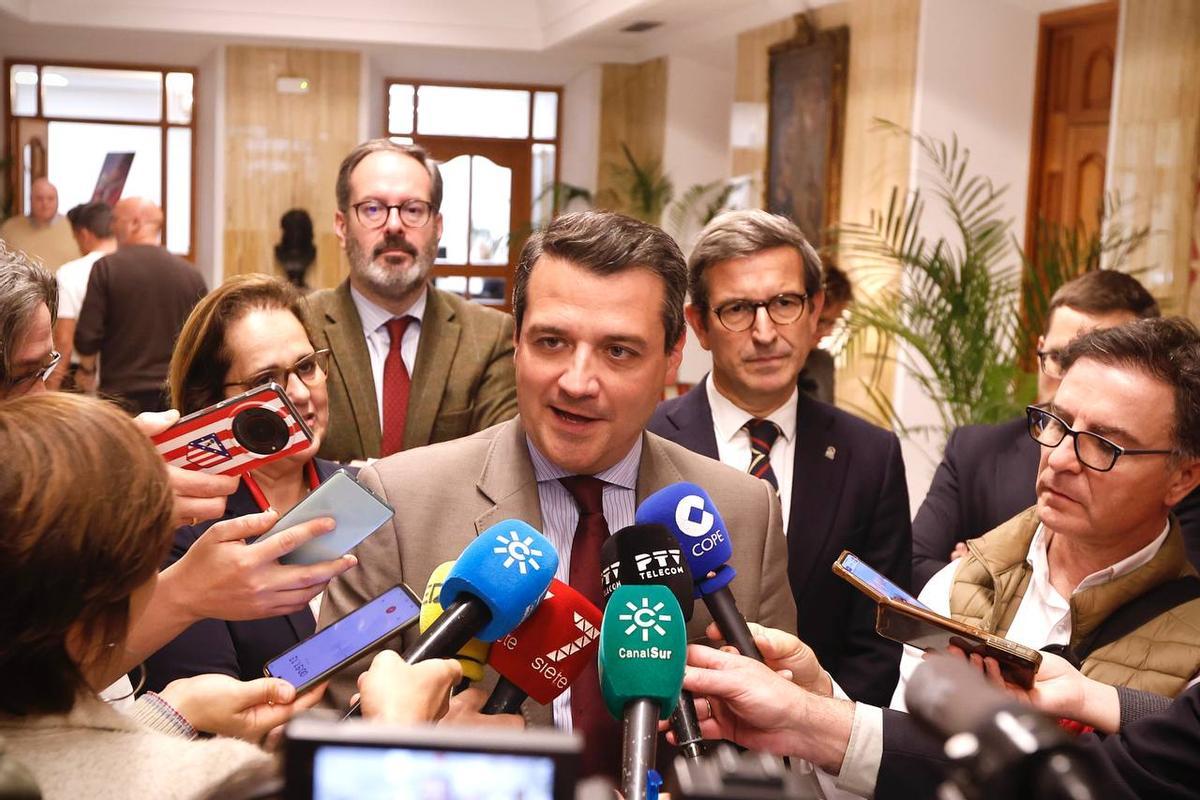 Bellido, este viernes, durante una atención a los medios de comunicación.