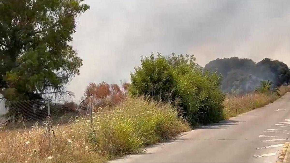 Vídeo | Incendio aparatoso en Mairena del Aljarafe