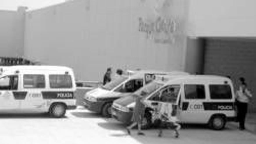 Los islamistas de Ceuta planeaban atacar una gran superficie comercial
