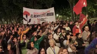 La "pena tremenda" por Maricarmen se transforma en "rabia organizada" en Oviedo