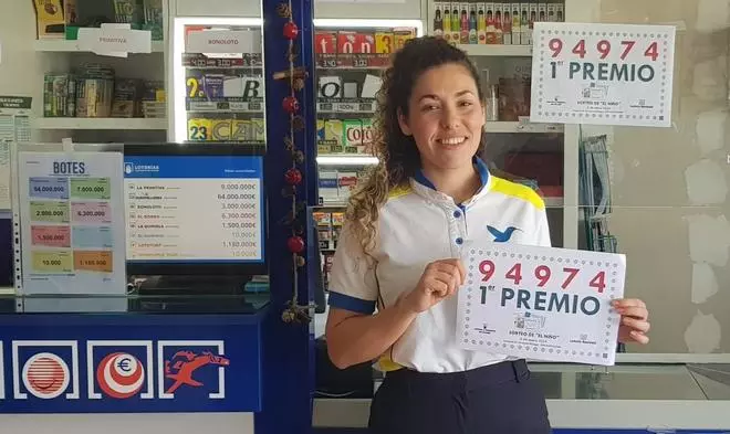 La Disa de Mozaga: la gasolinera de la suerte en Lanzarote vende parte del primer premio de la Lotería del Niño 2024