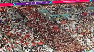 Insólito en la inauguración de un Mundial: aficionados qatarís abandonan el estadio en el descanso ante Ecuador