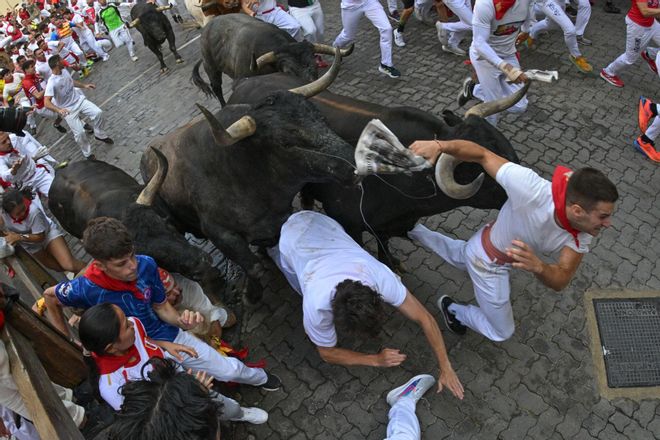 El octavo encierro de los Sanfermines 2025, en imágenes