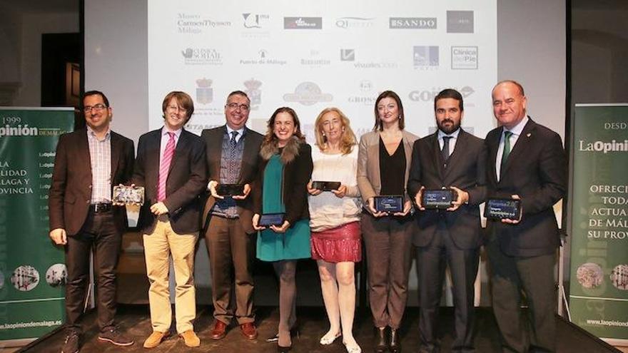 Foto de familia de los premiados en la V edición de los Premios Enterprise 2.0.