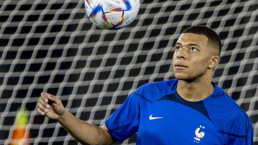 Mbappé  és la gran amenaça de França per superar Polònia |  | EFE