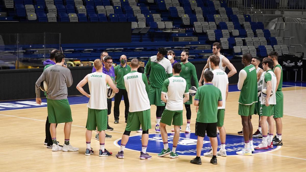 Imagen del primer entrenamiento de la semana del Unicaja.