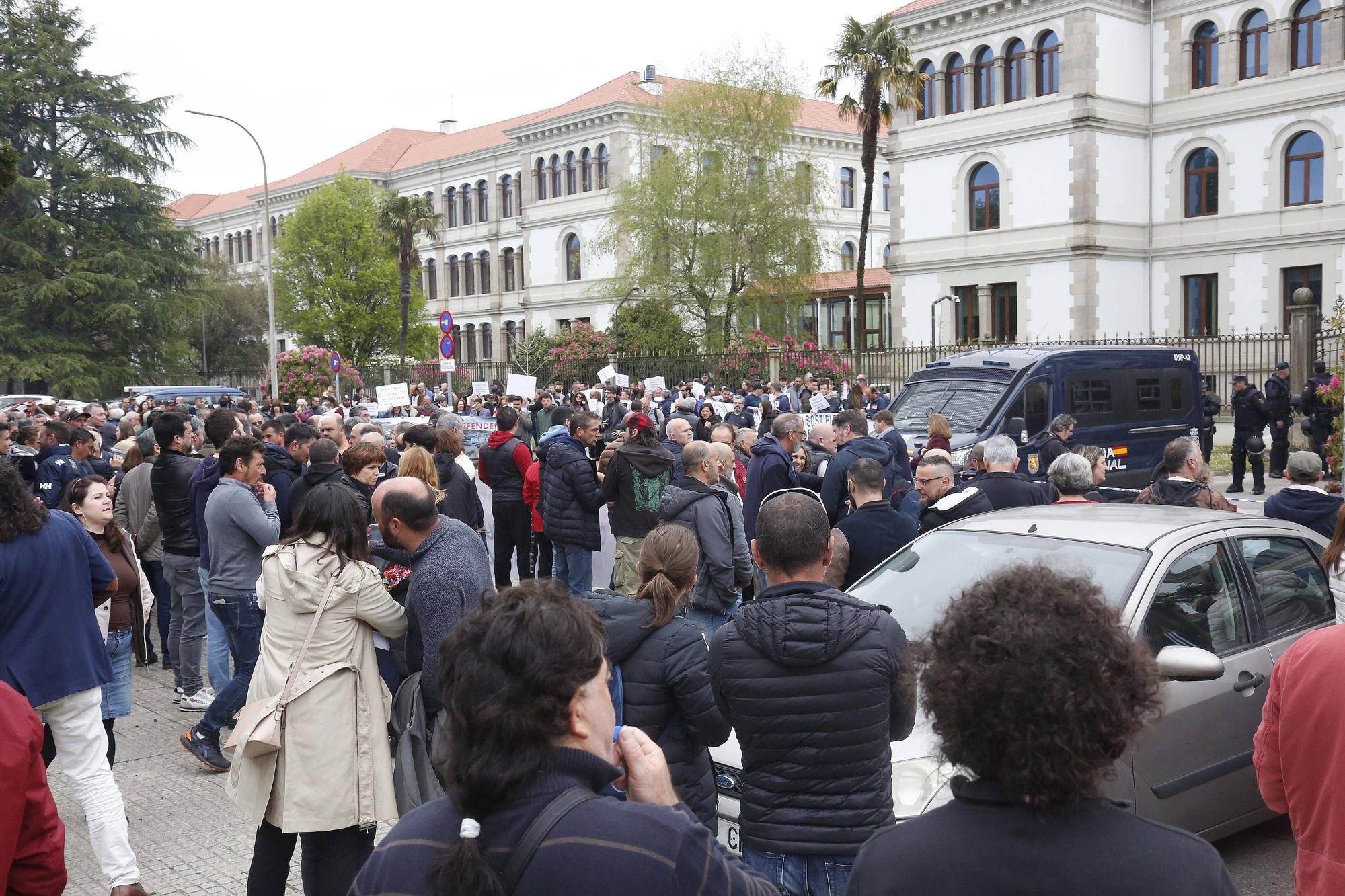 Manifestación del sector percebeiro en Santiago