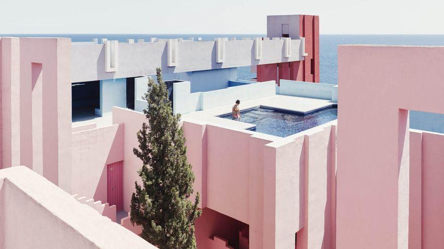 La Muralla Roja, en Calpe.