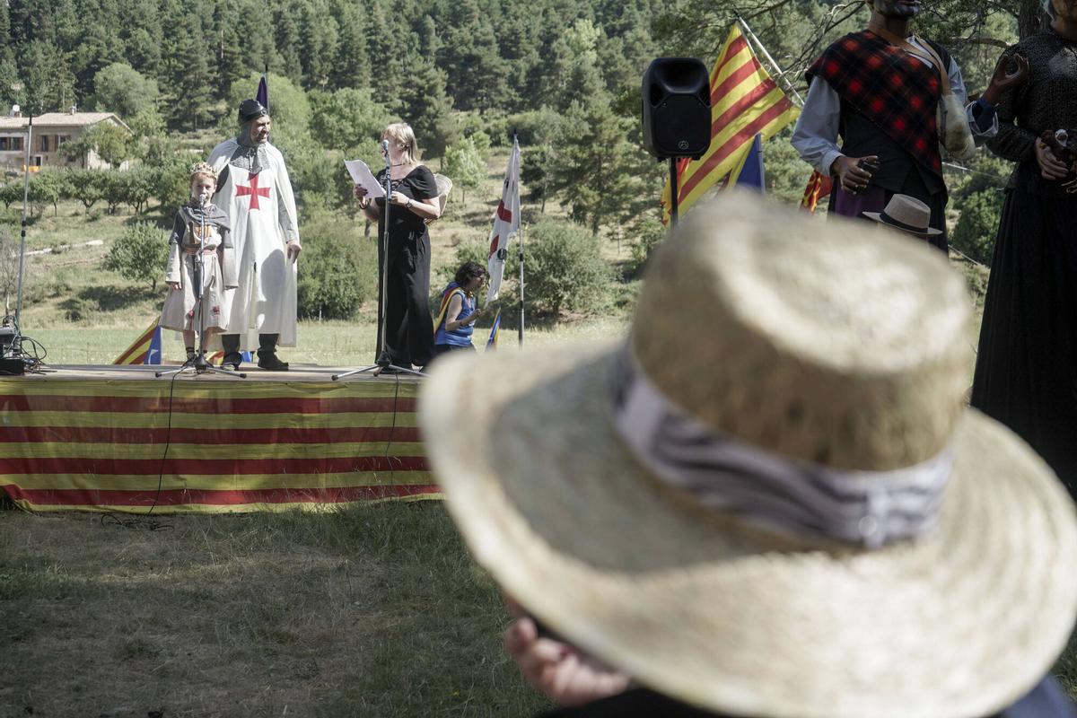 Imatges de l'Aplec del Pi de les Tres Branques Imatges de l'Aplec del Pi de les Tres Branques