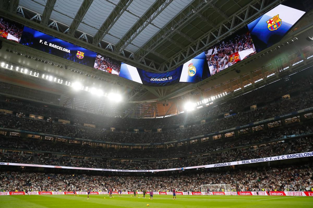 Real Madrid - FC Barcelona, el partido de la jornada 32 de LaLiga EA Sports, en imágenes. Real Madrid - FC Barcelona, el partido de la jornada 32 de LaLiga EA Sports, en imágenes.