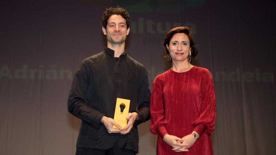 Adrián Salvador, ganador del Premio Cultura.