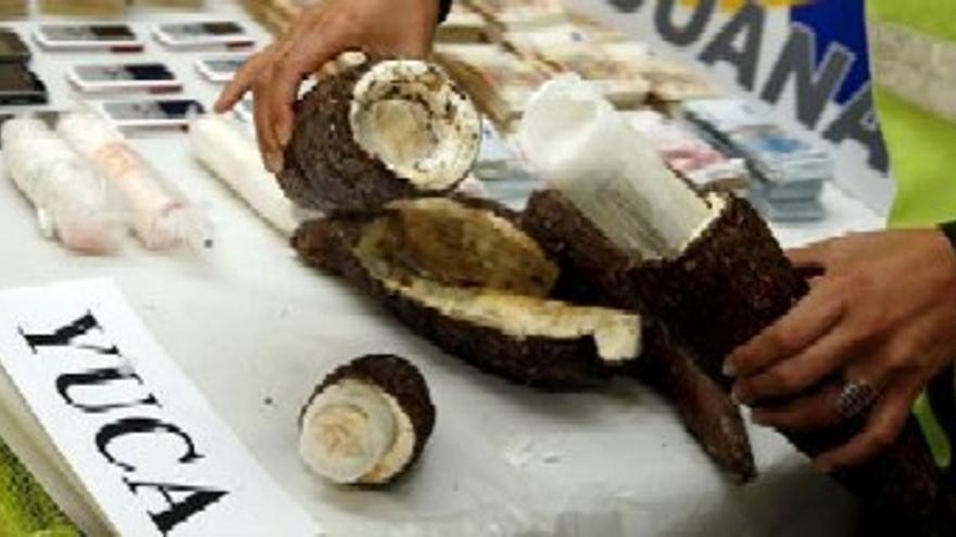 Descubiertosen alicante 900 kilos de cocaína dentro de yucas