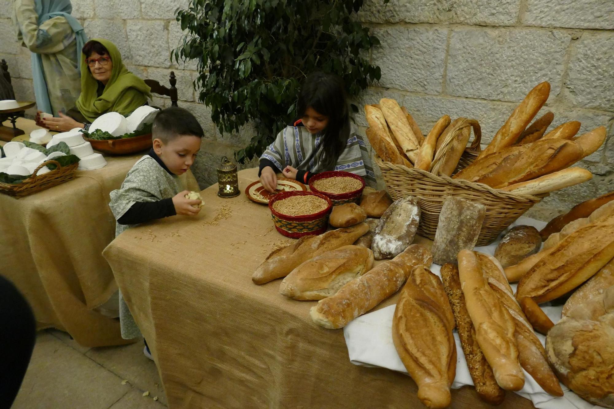 Èxit d'assistència al Pessebre Vivent de l'Església de Sant Pere de Figueres