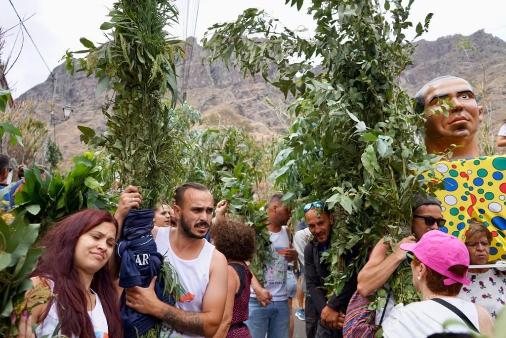 Celebración de la rama De San Pedro en Agaete