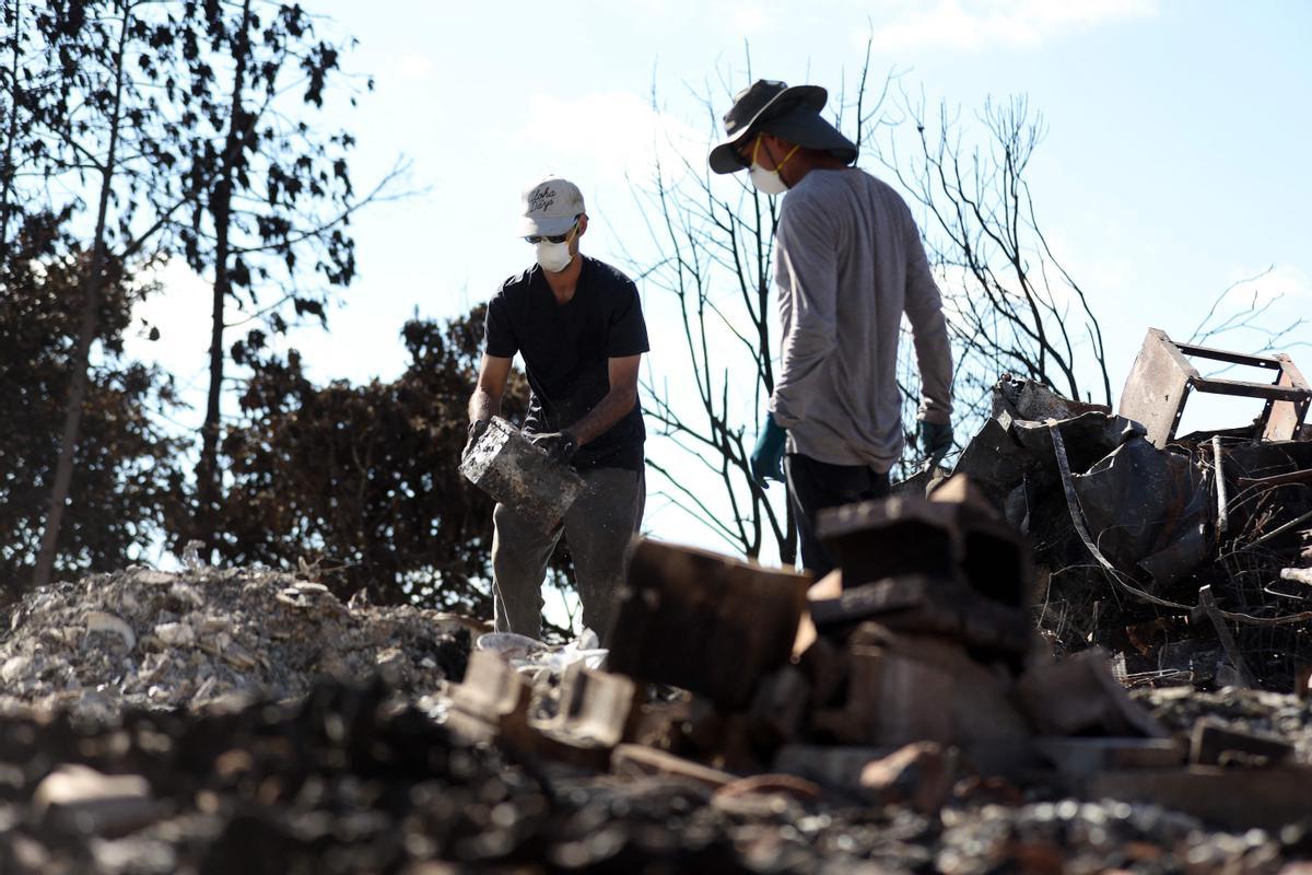 Hawái trata de recuperarse del infierno del fuego