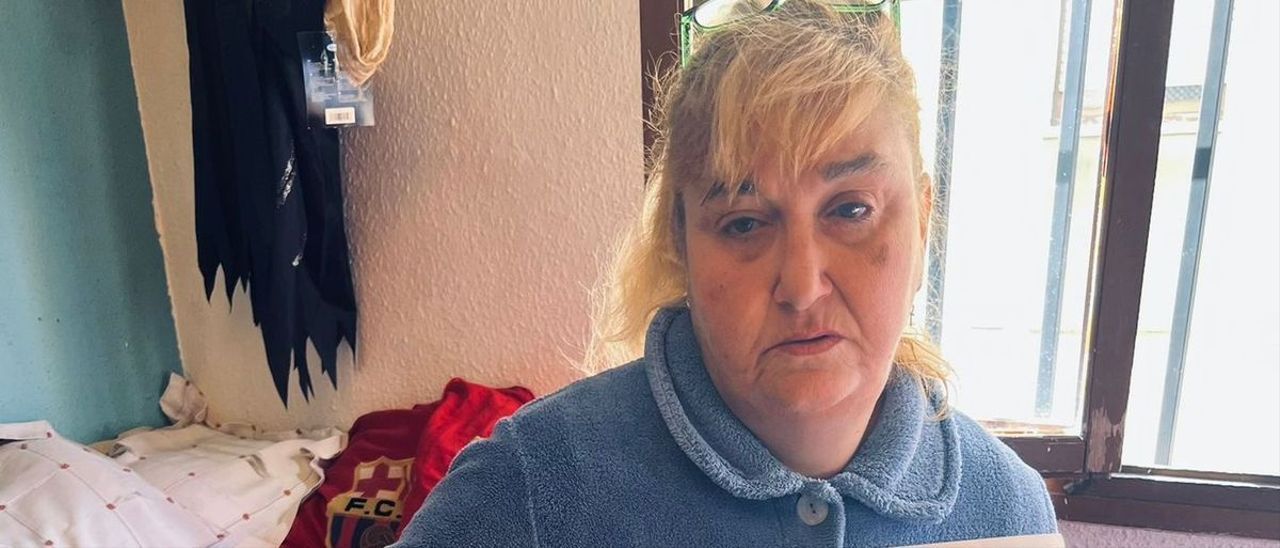 Divina Romero lleva cuatro meses esperando pasar por quirófano. / EL PERIÓDICO MEDITERRÁNEO