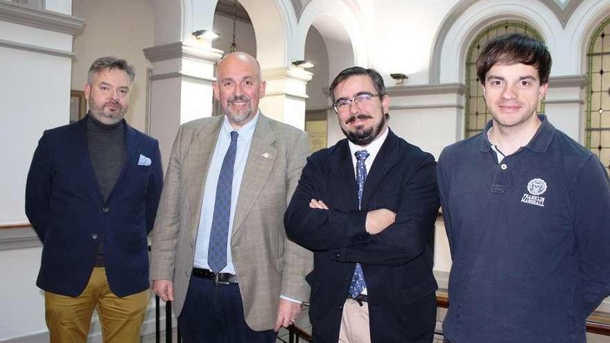 Por la izquierda, Juan Díaz, José Borge, Álvaro Solano y Juan Ponte, ayer, en el Ayuntamiento de Mieres.