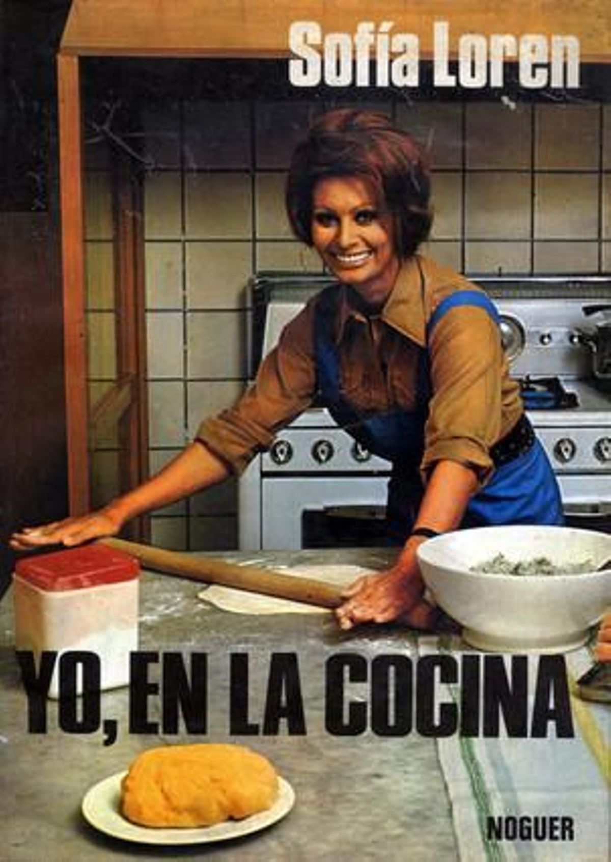 PORTADA  DEL  LIBRO  SOFIA  LOREN  YO EN LA COCINA 