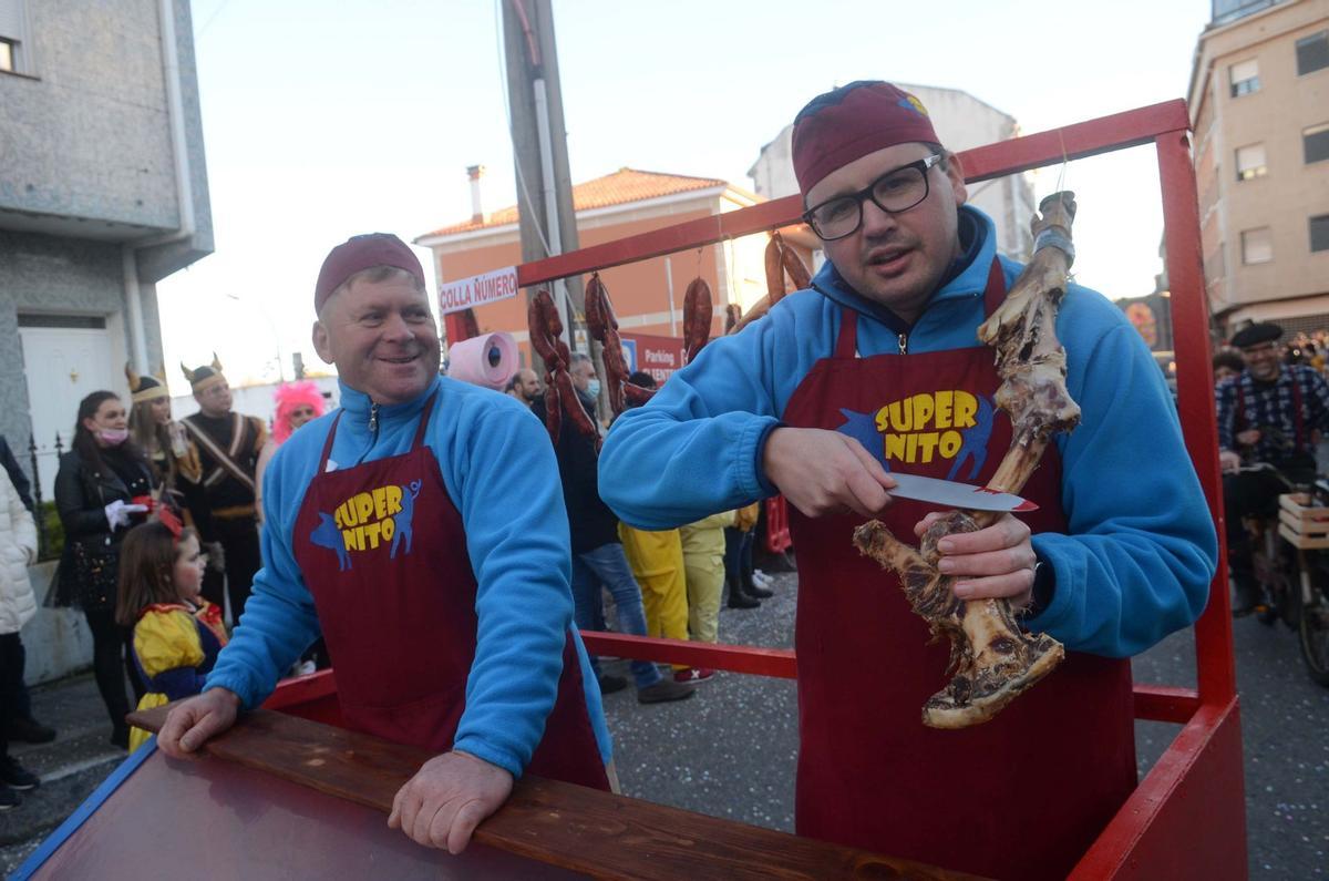 Desfile del Momo en Vilanova para despedir el Entroido 2022.