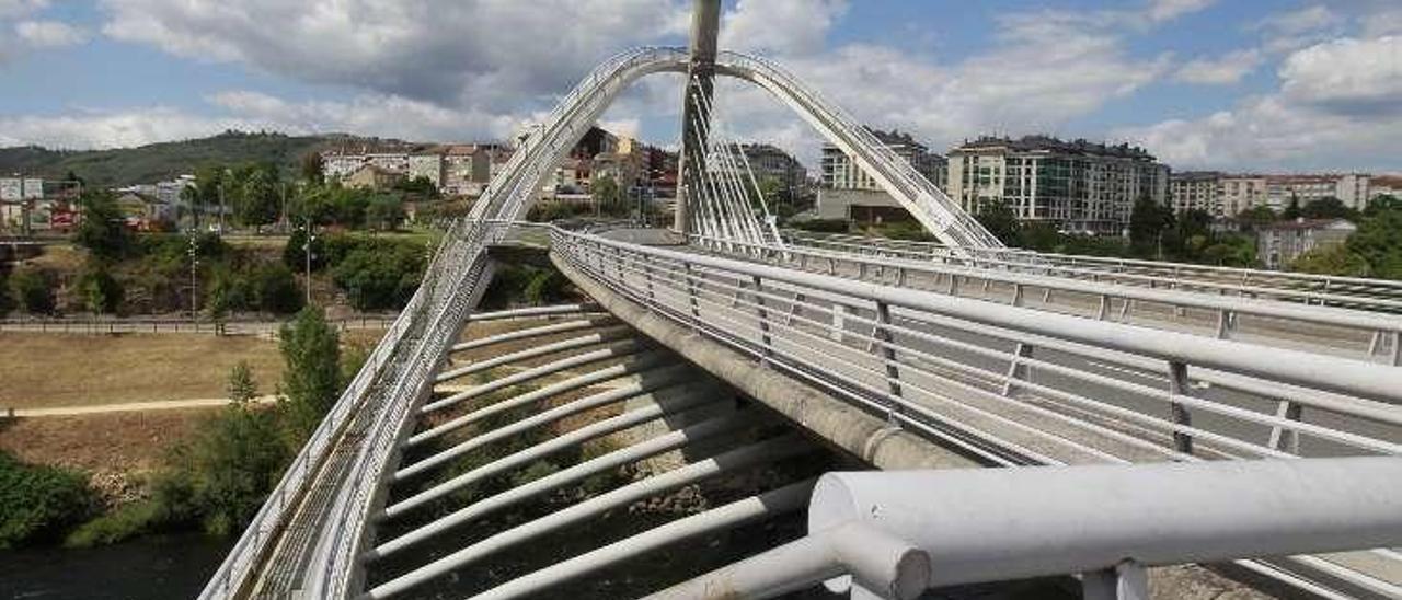 El puente del Milenio adelanta su apertura tras las obras. // Regal
