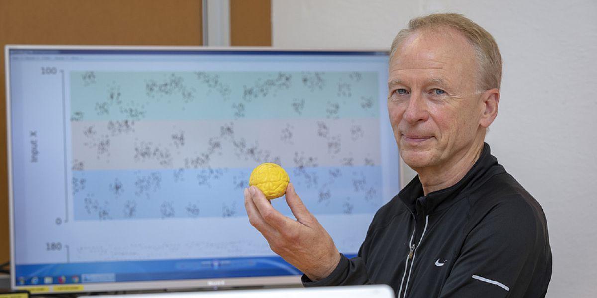 Wolfgang Maass, del Instituto de Aprendizaje Automático y Computación Neuronal de la Universidad  Tecnológica de Graz.