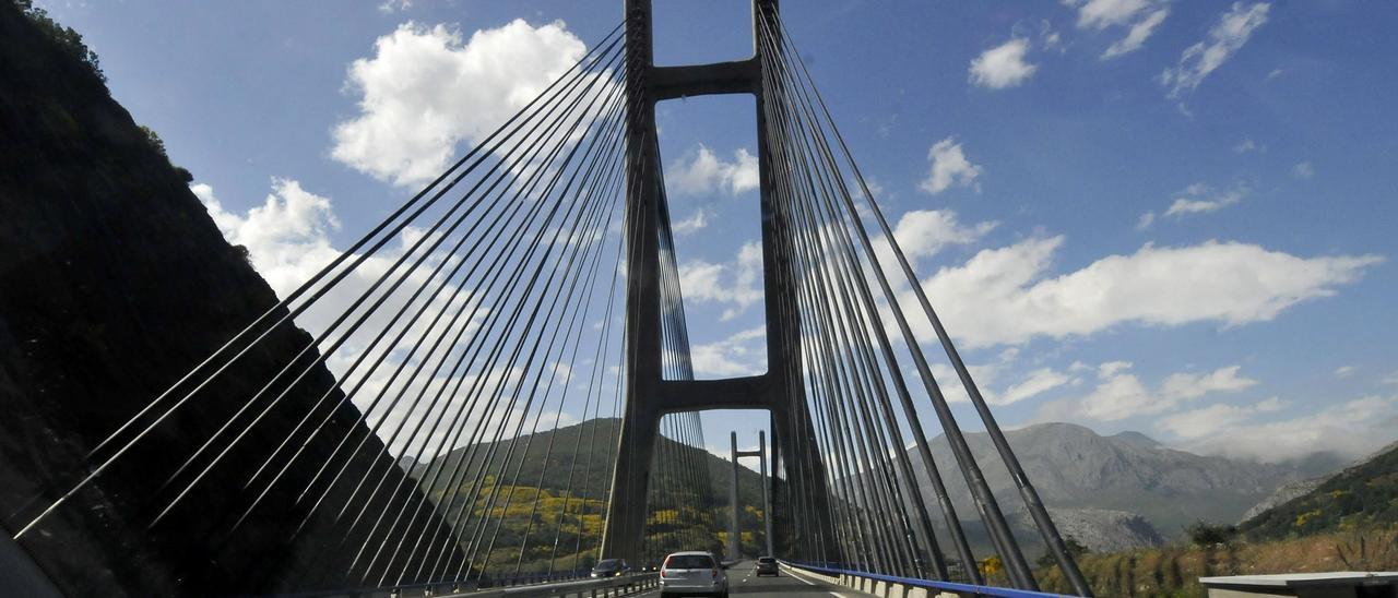 Autopista del Huerna