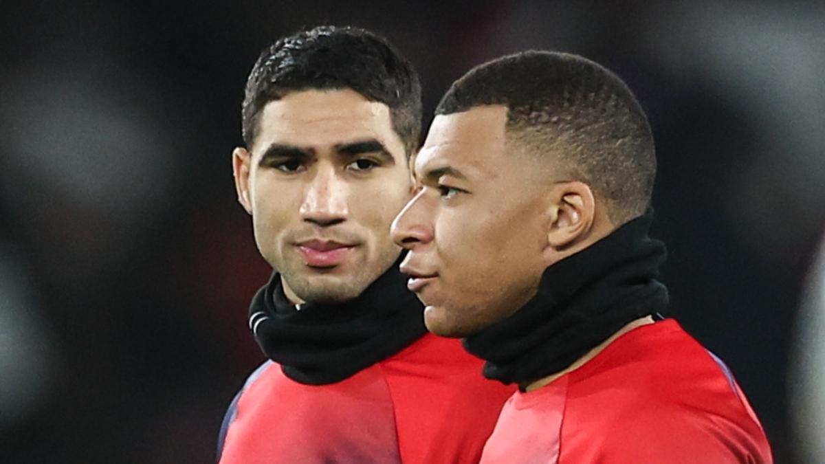 Hakimi y Mbappé, en el calentamiento previo a un partido con el PSG