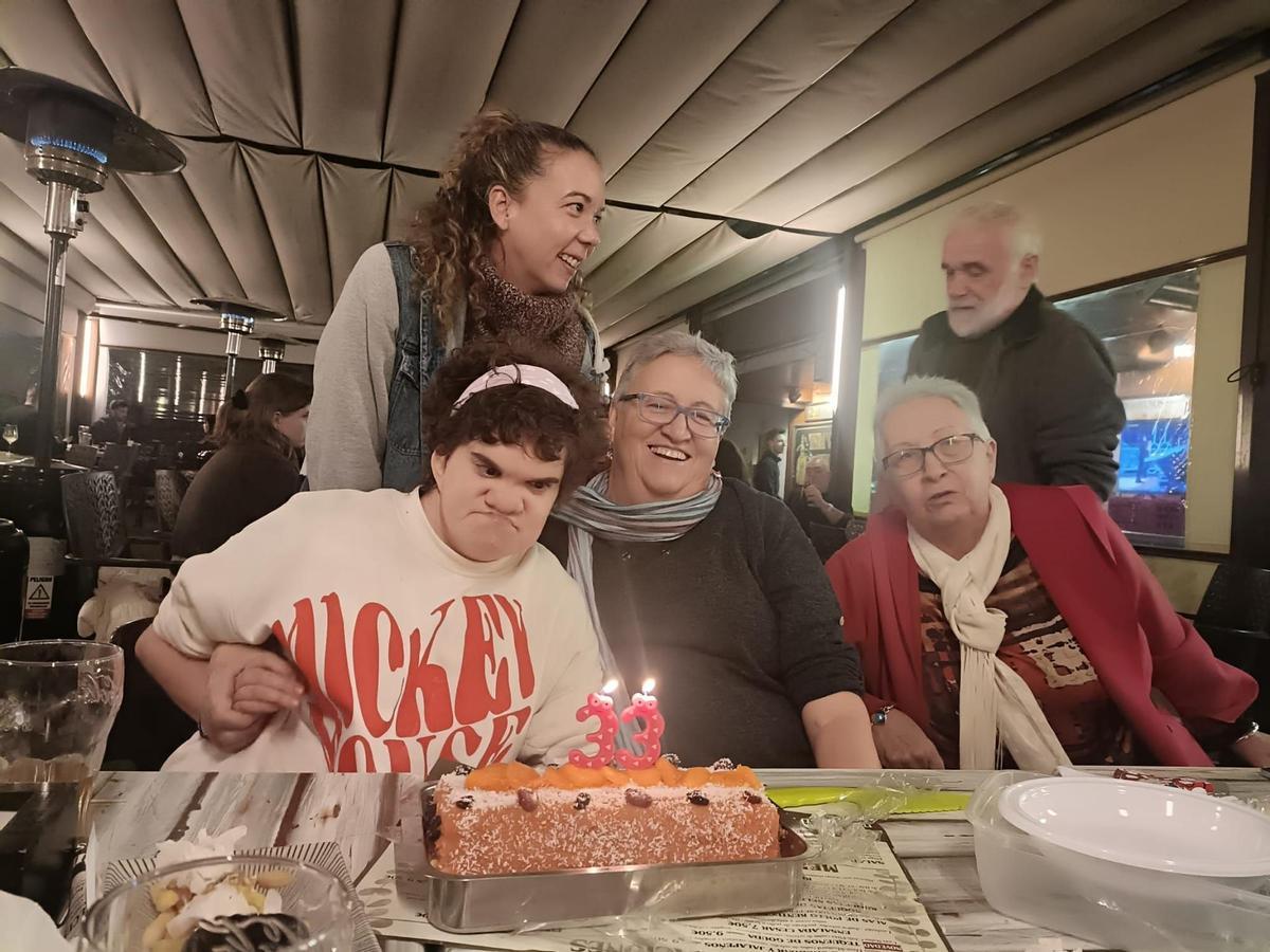 El cumpleaños de Lucía, de 33 años.
