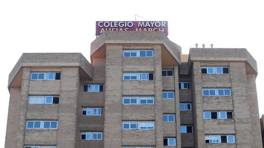 Un macrobrote en una residencia de estudiantes en Valencia deja 78 contagios