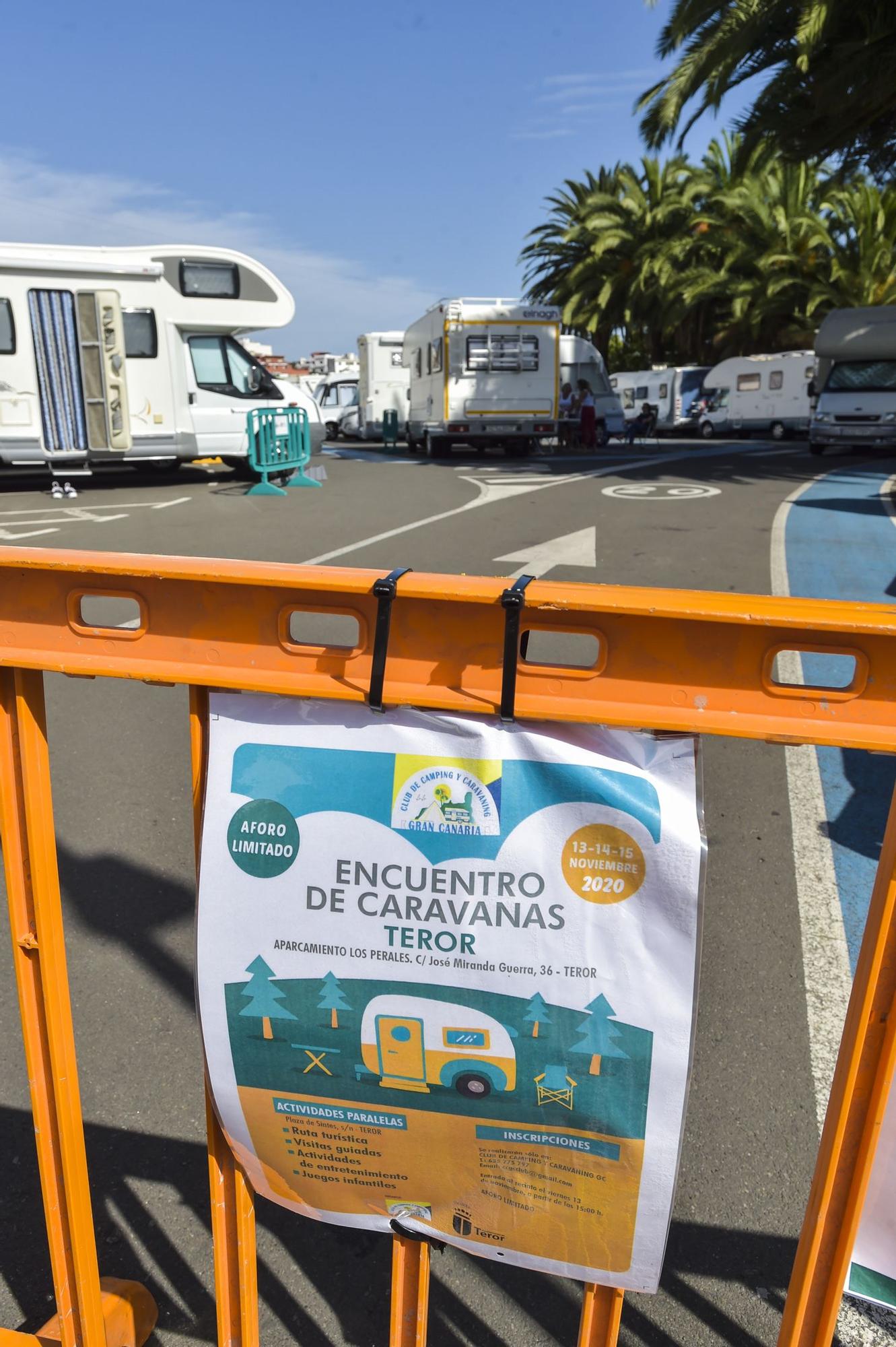 Encuentro de caravanas en Teror