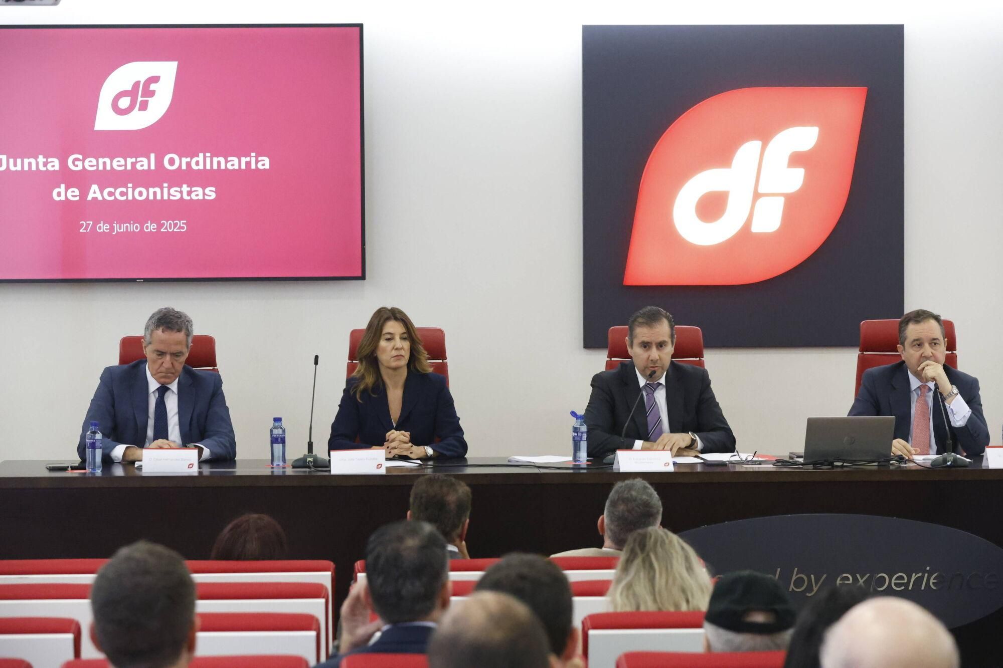 Así fue la junta general de accionistas de Duro Felguera