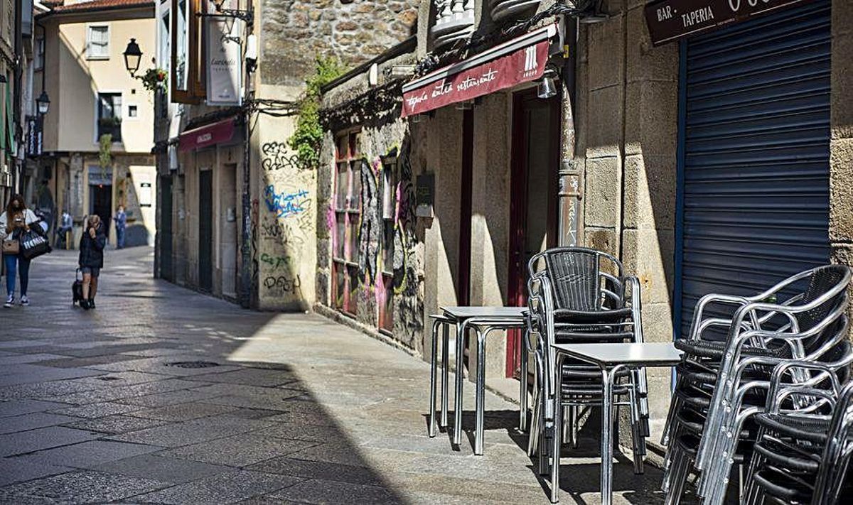 Primera jornada de restricciones en Ourense: "¿Sabe usted dónde se puede tomar un café?"