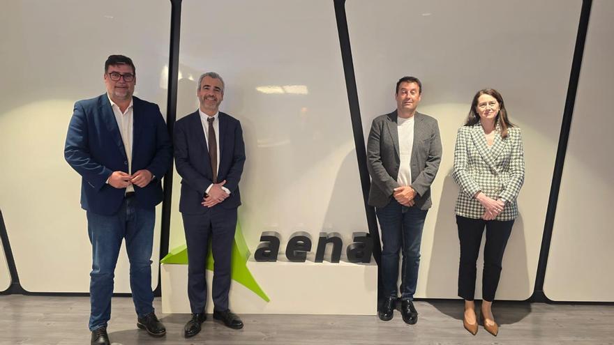 AENA estudia la propuesta de San Bartolomé de unir las dos terminales del Aeropuerto César Manrique-Lanzarote