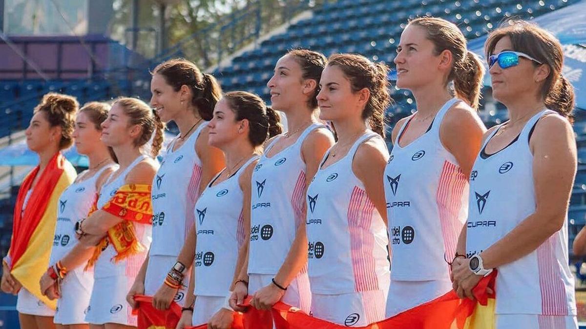 La selección española femenina de pádel