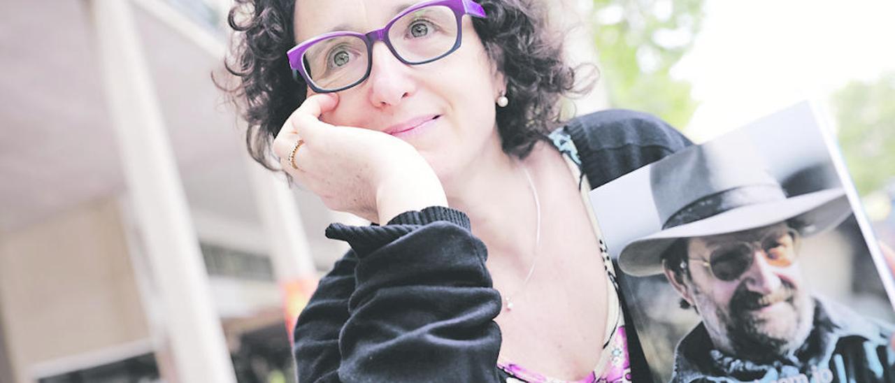 Sandra Martínez, autora de la biografía de Tomeu Penya.